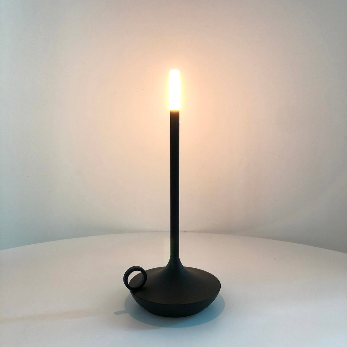 Rechargeable LED Candle Lamp