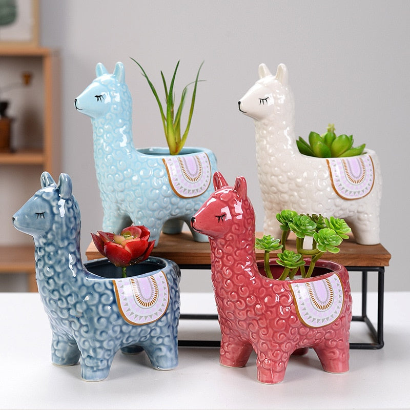 Alpaca Planter