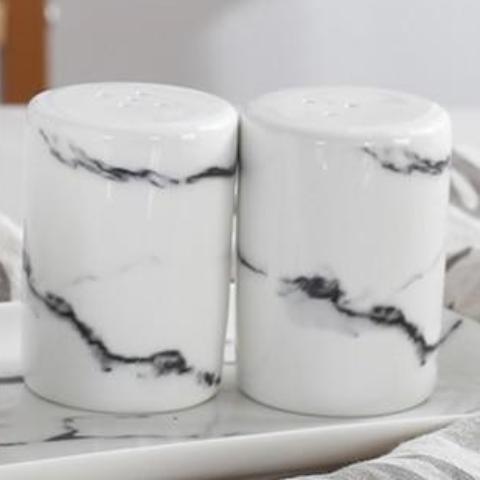Stylish Salt & Pepper Shakers - The Decor House